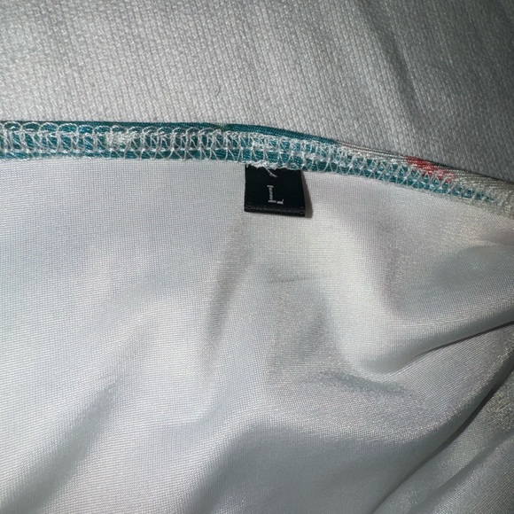 Bathing suit - NEW - Picture 2 of 3